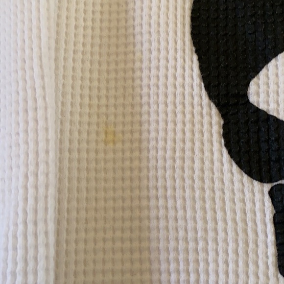 Thermal Long Sleeve w Skull image - Picture 2 of 6